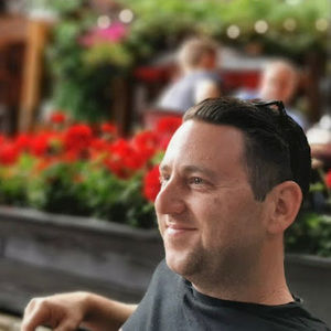 Meet your Posher, Marc